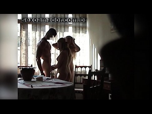 ❤️ Seksikaverit kutsuvat jättimiehen ja kolmen kimppakivaa hänen kanssaan ❤❌ Vittu video at us fi.sitevox.top ❌❤